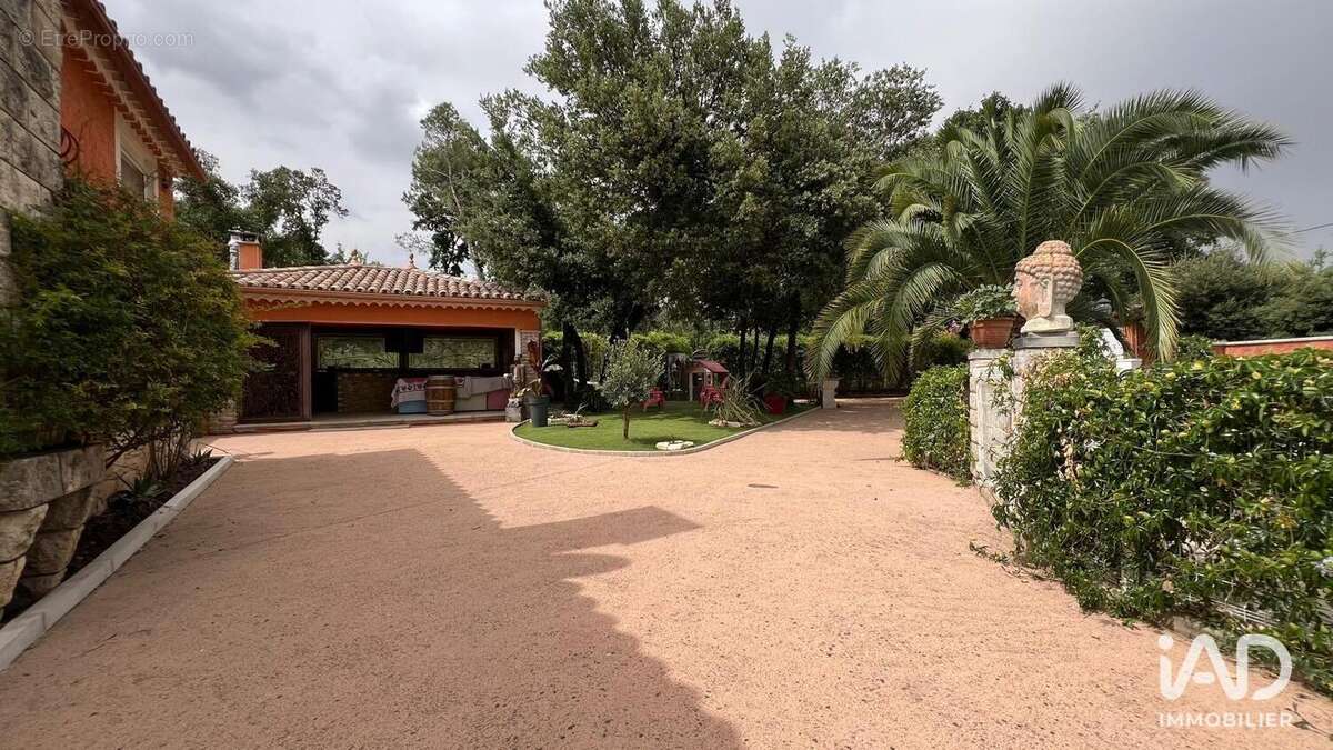 Photo 3 - Maison à SAINT-PRIVAT-DES-VIEUX