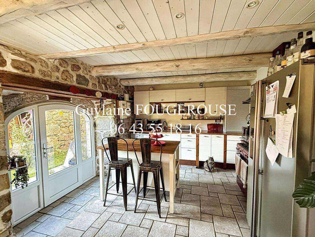 Maison à SAINT-ANTHEME