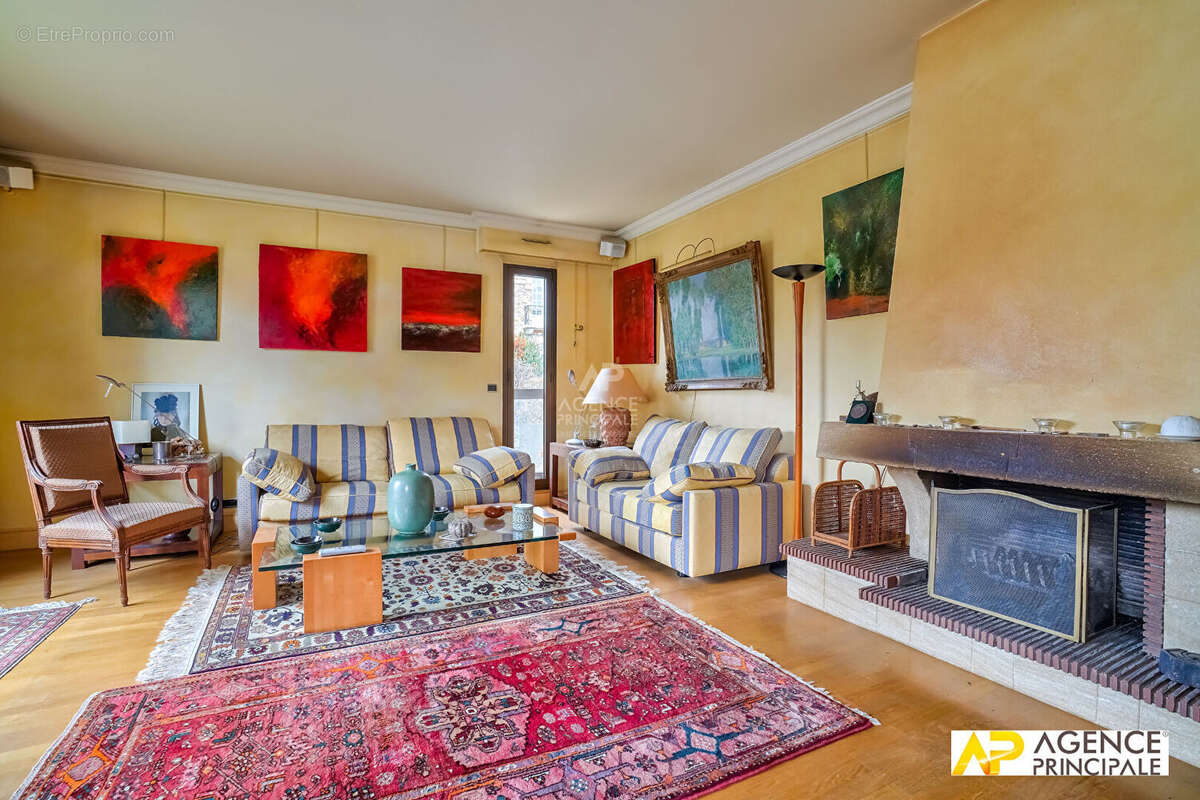 Appartement - Rez de jardin - Petit parc - Terrasse - photo 11