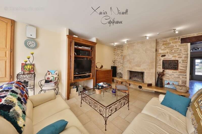 Maison à SAINT-AMOUR