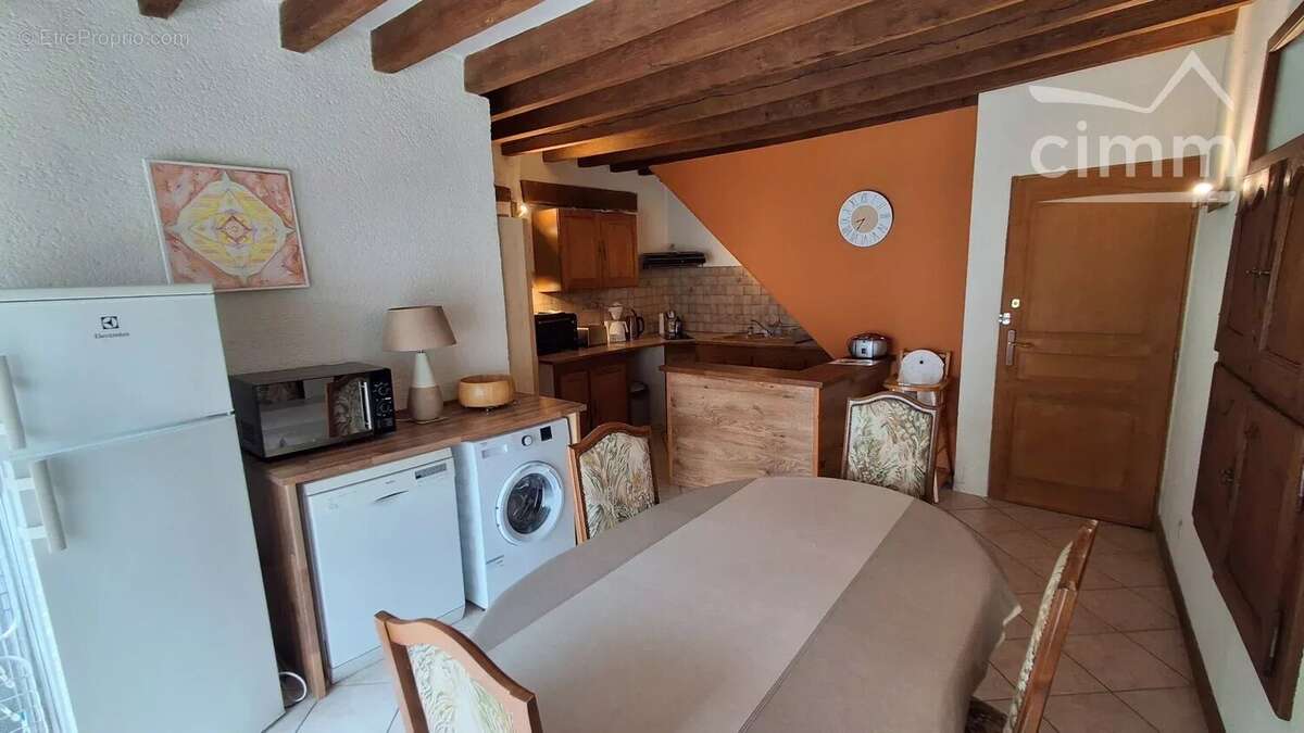 A VENDRE, Vineuil, propriété de charme avec chambres d'hôtes, gites et piscine - photo 18