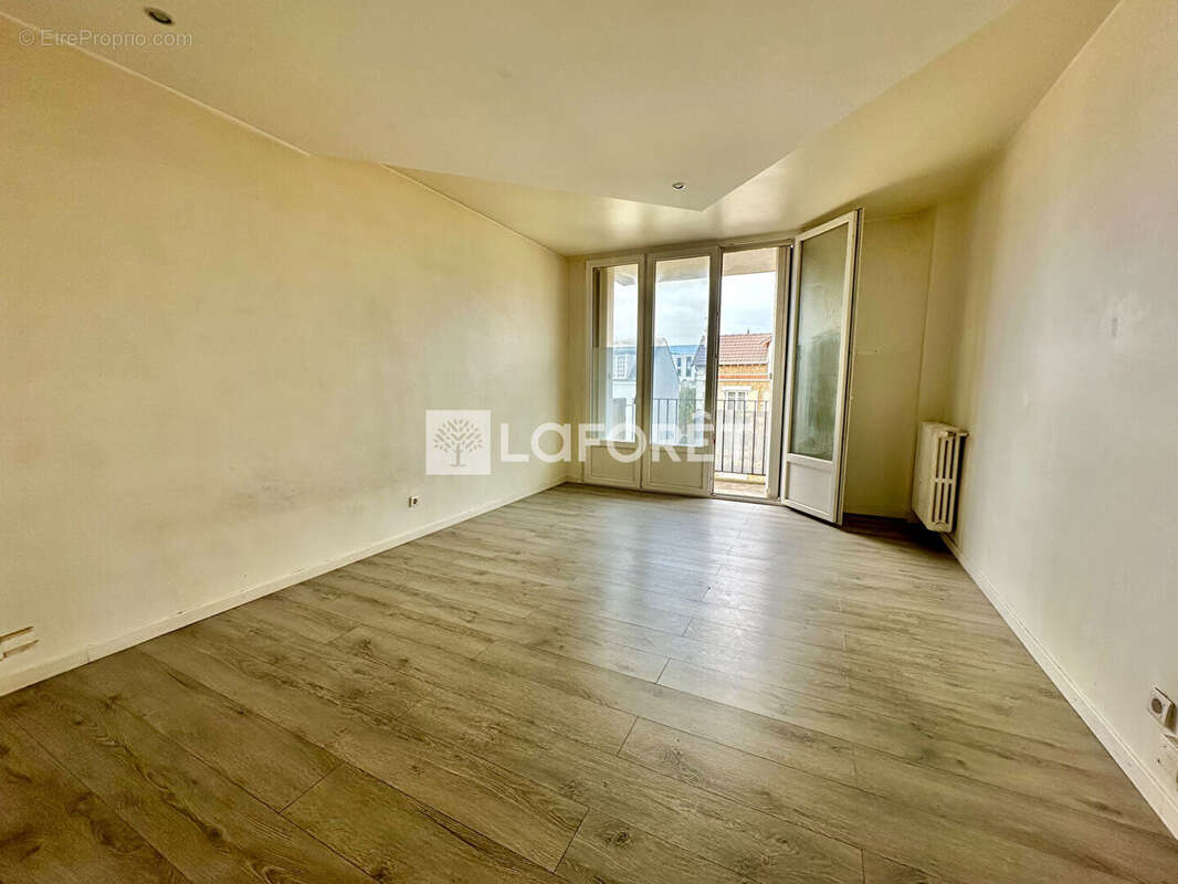 Appartement à VILLEMOMBLE