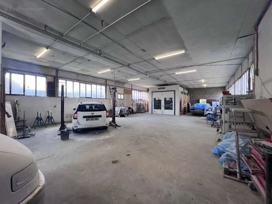 Vente Bureau-local Nevers(58000) 145 000ï¿œ - photo 2