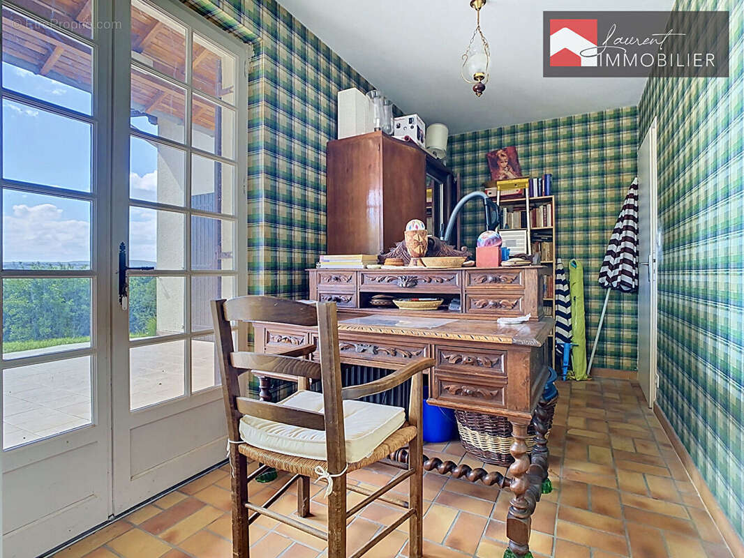EXCLUSIVITE: Propriété familiale de charme à LACROST - photo 14