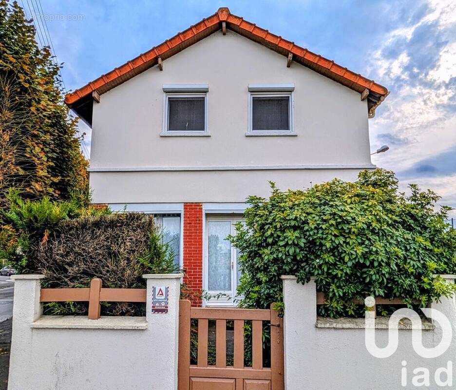 Photo 1 - Maison à VIGNEUX-SUR-SEINE