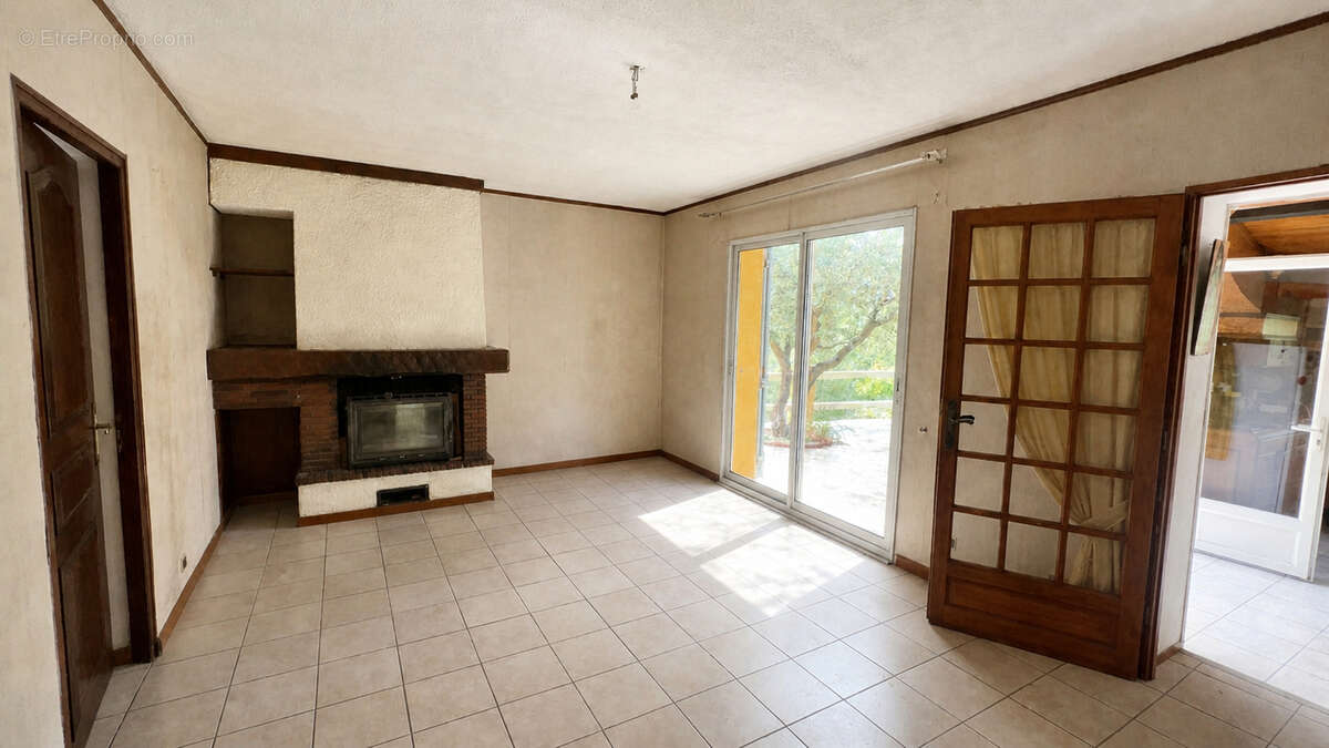 Maison à BARJOLS