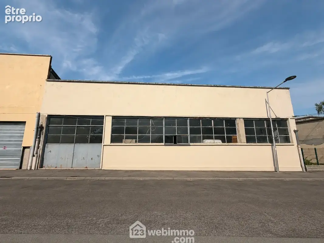 Vous cherchez un espace pour votre entreprise ? - Commerce à LAON