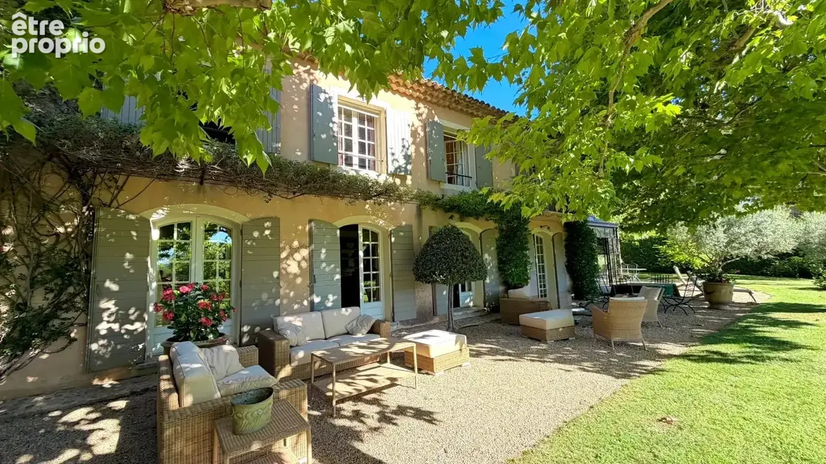 Maison à LE THOLONET