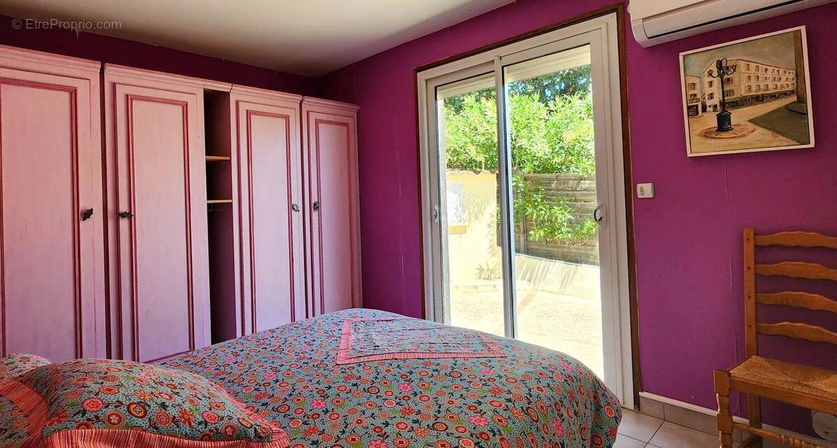Grande maison divisée en 2 appartements - photo 26