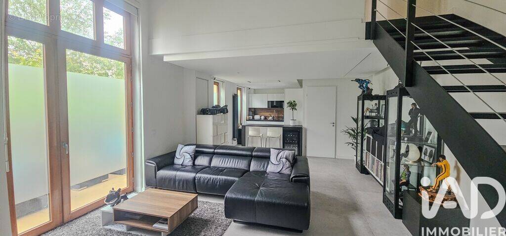 Photo 1 - Appartement à BUSSY-SAINT-GEORGES