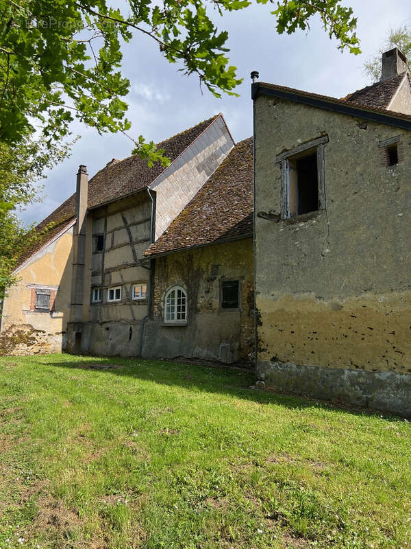 Maison à VAILLY-SUR-SAULDRE