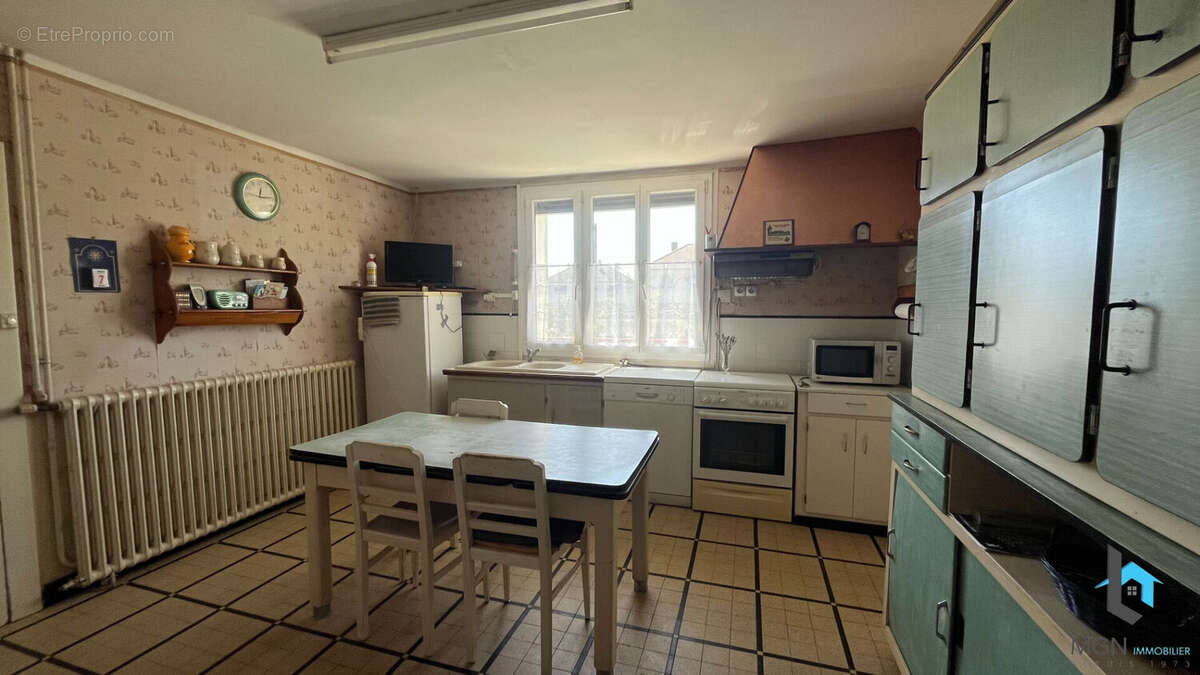 Maison à SANCHEVILLE