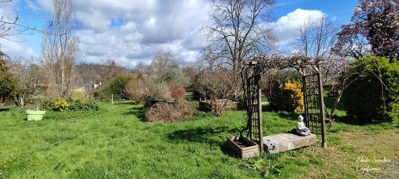 Maison à RABASTENS-DE-BIGORRE