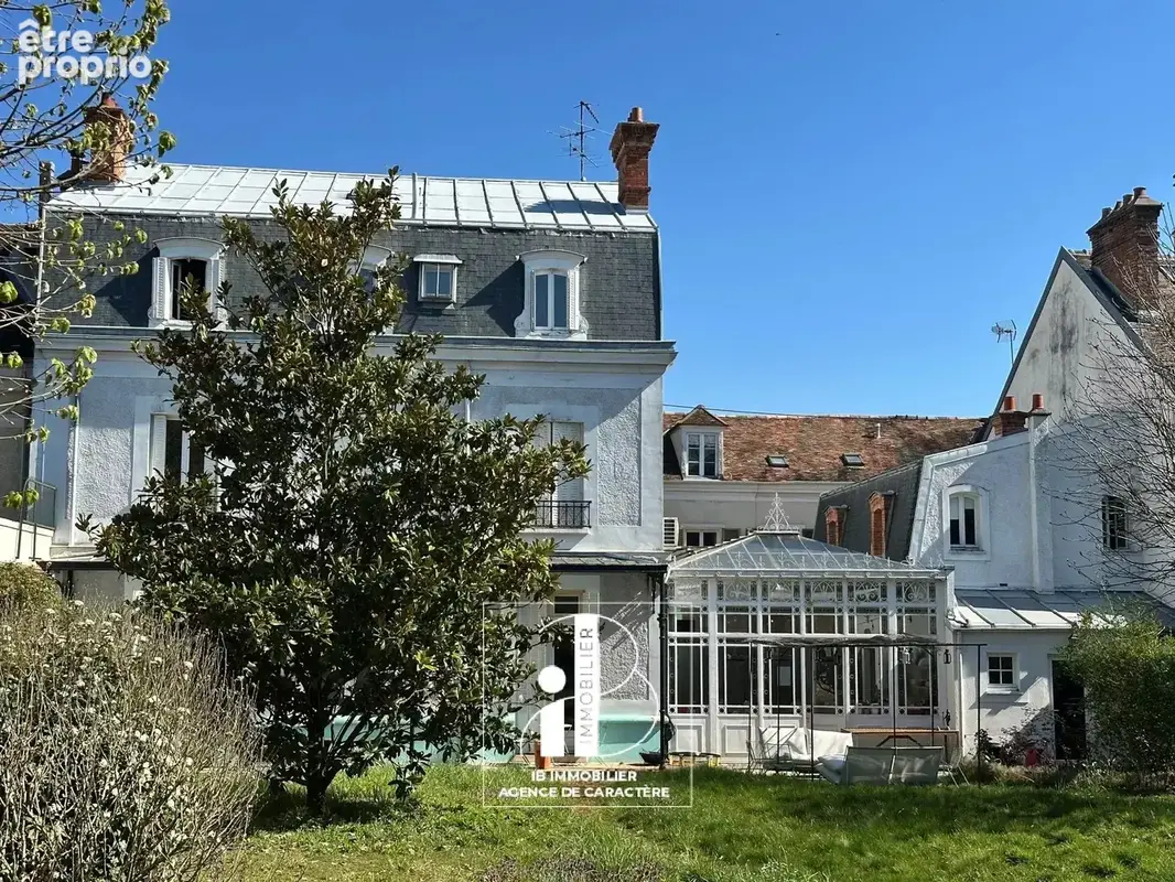 Maison à FONTAINEBLEAU