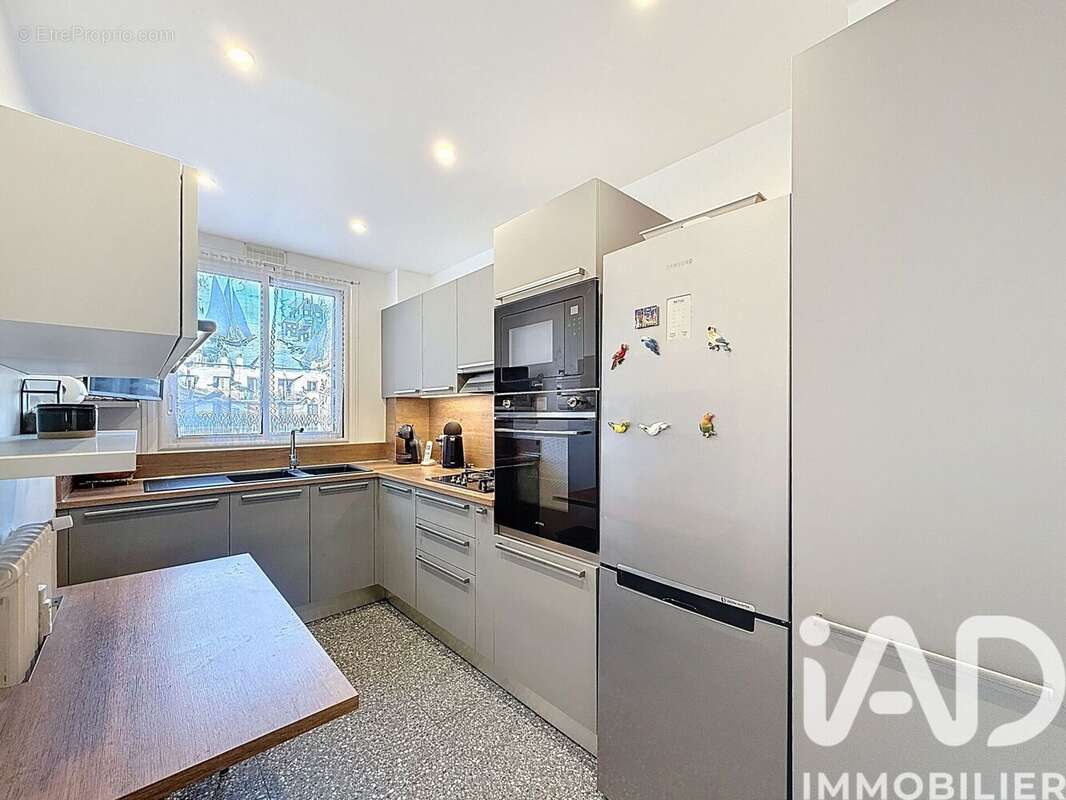 Photo 7 - Appartement à LEVALLOIS-PERRET