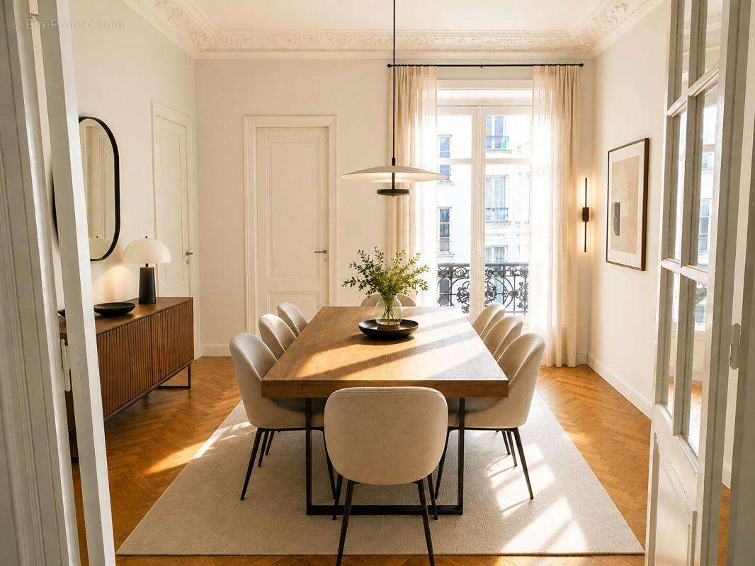 Appartement à PARIS-17E