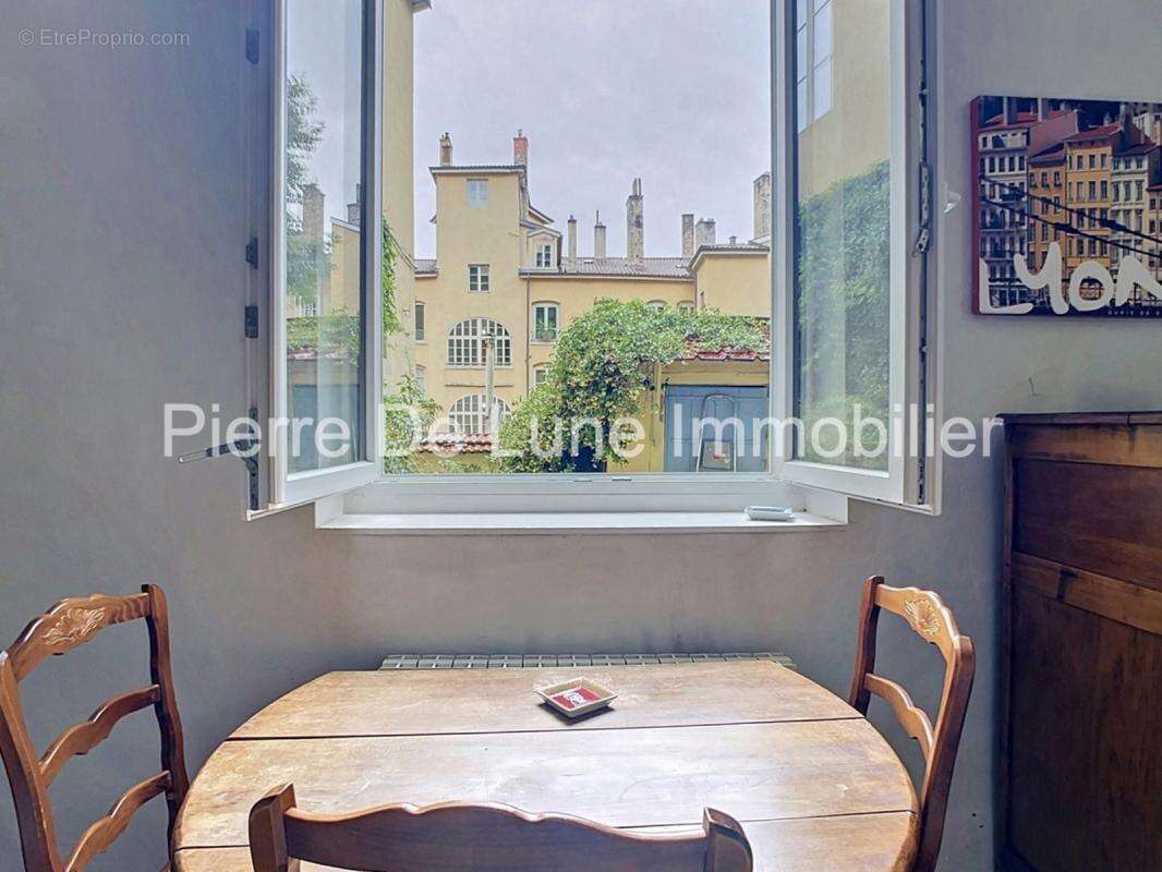 Appartement à LYON-1E