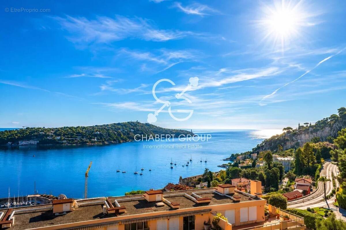 Appartement à VILLEFRANCHE-SUR-MER