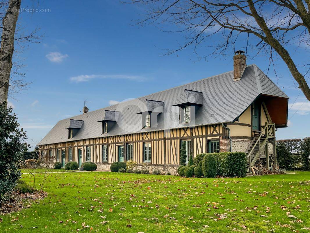 Maison à SACQUENVILLE