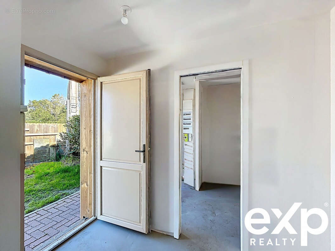 entrée  - Maison à BISCARROSSE