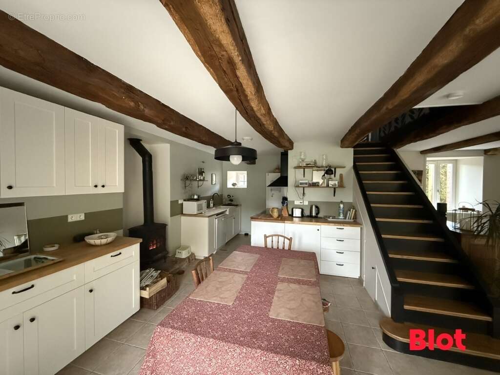 Maison à PLOUER-SUR-RANCE