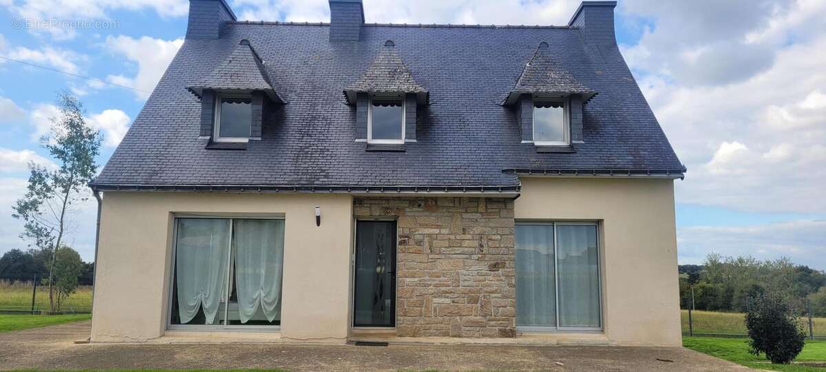 Photo 2 - Maison à LA CHAPELLE-NEUVE