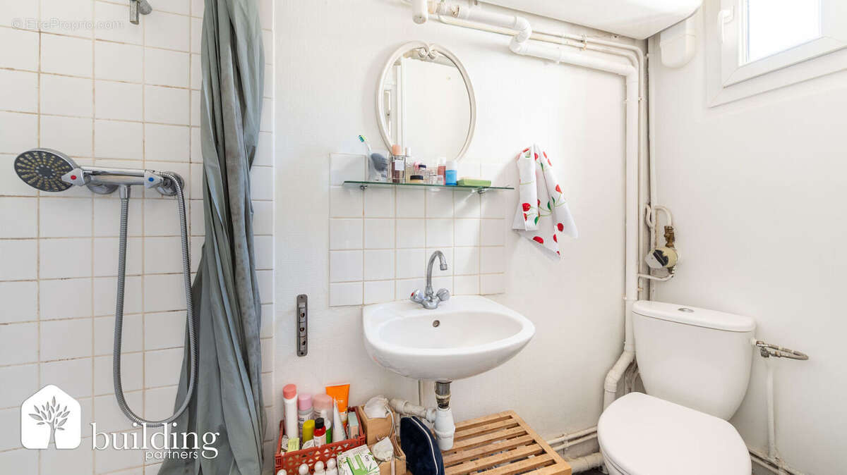 Appartement à LEVALLOIS-PERRET