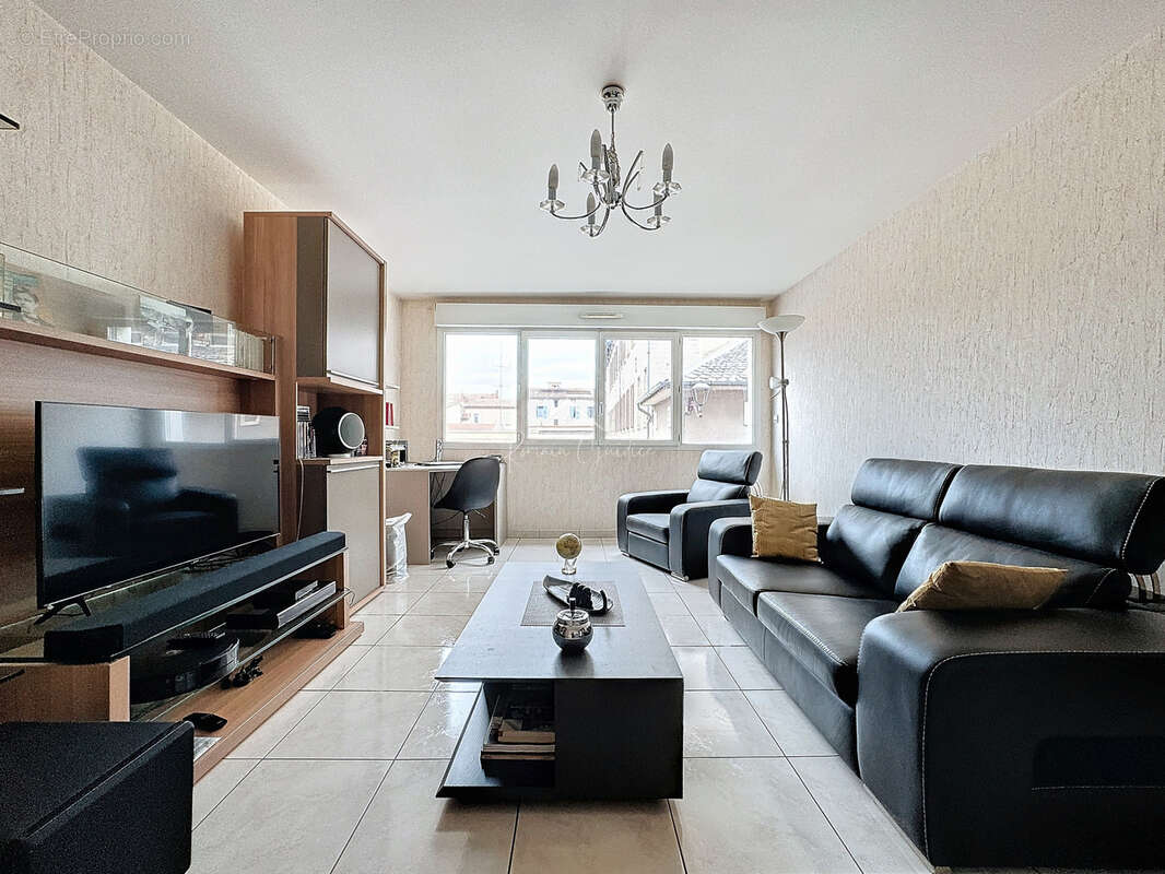 Appartement f2 de 52 m2 avec garage et ascenseur dans résidence de standing - photo 2