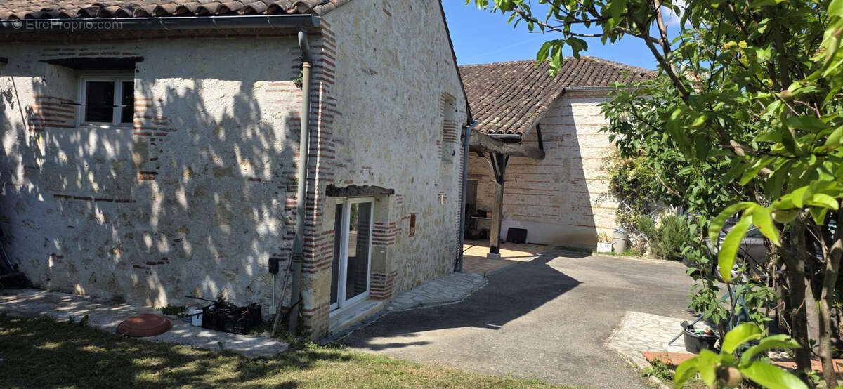 Maison à LE PASSAGE