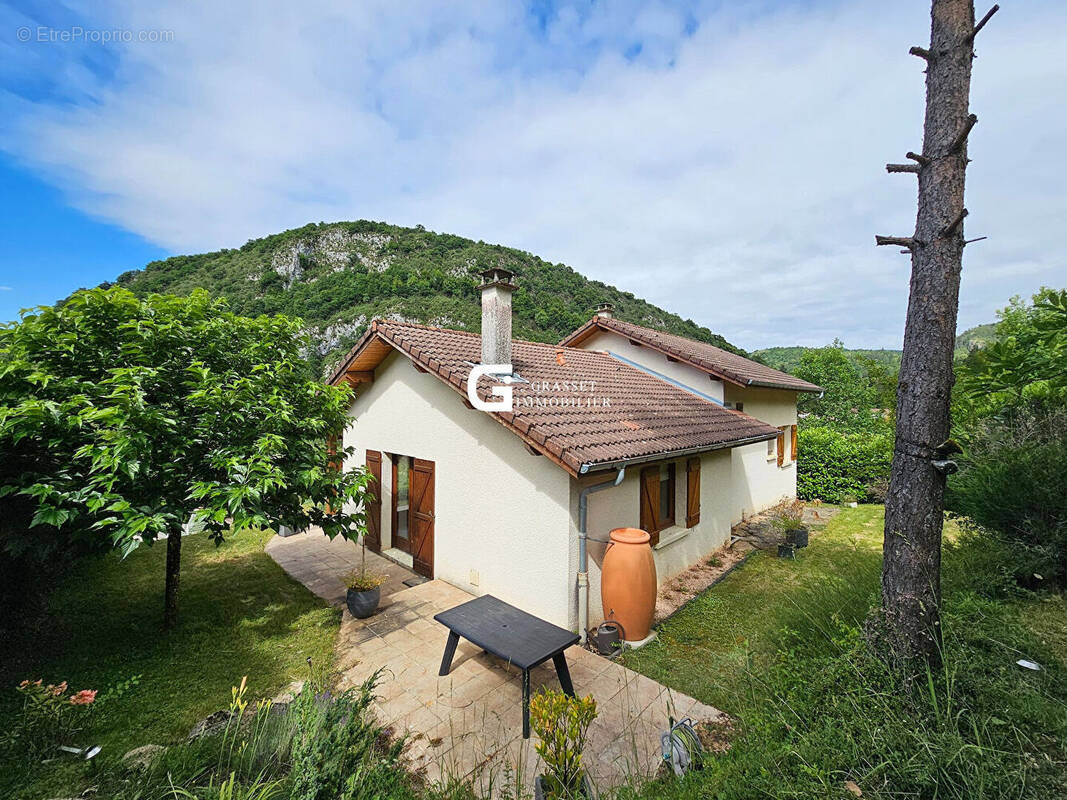 Maison à CHANCIA