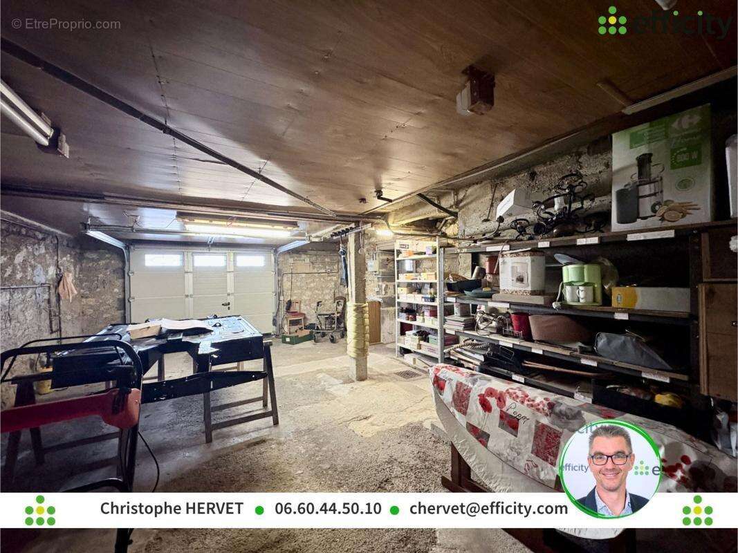 Maison à RUELLE-SUR-TOUVRE