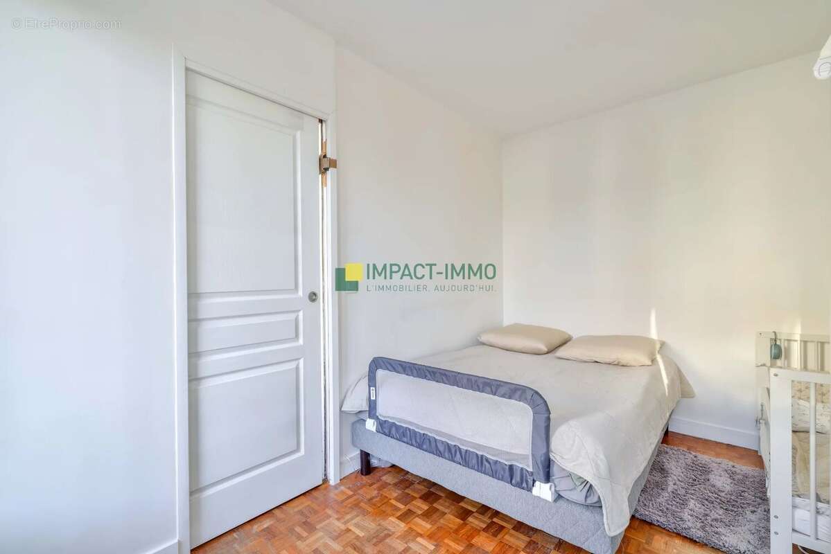 Appartement à COLOMBES