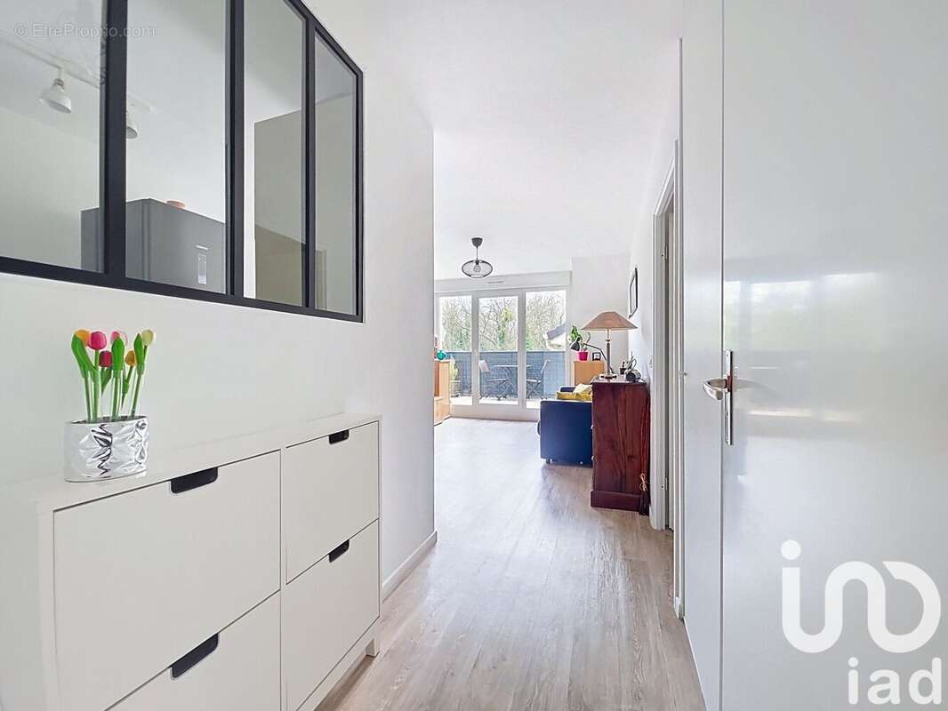 Photo 3 - Appartement à SAINT-GERMAIN-LES-ARPAJON