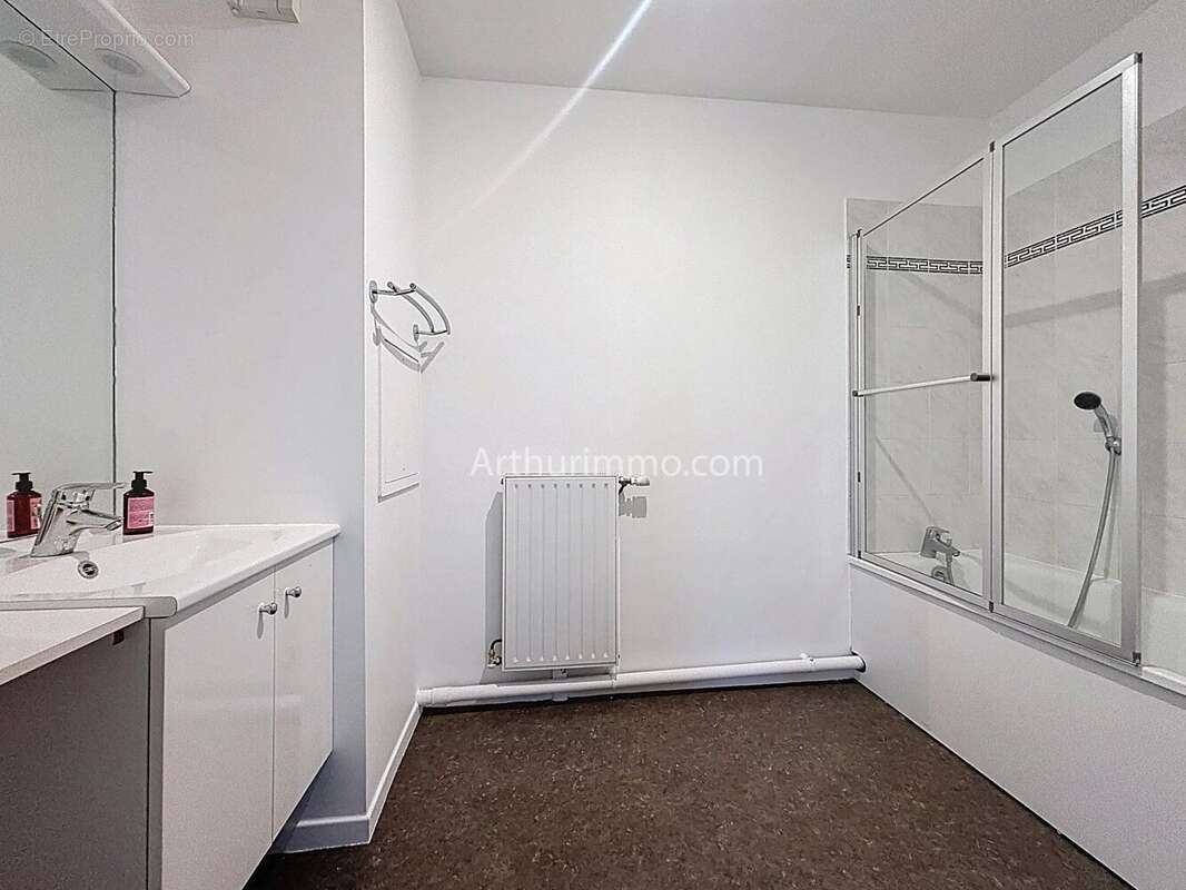 Appartement à LIMEIL-BREVANNES
