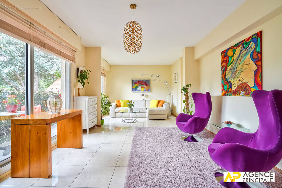 Appartement à MAISONS-LAFFITTE
