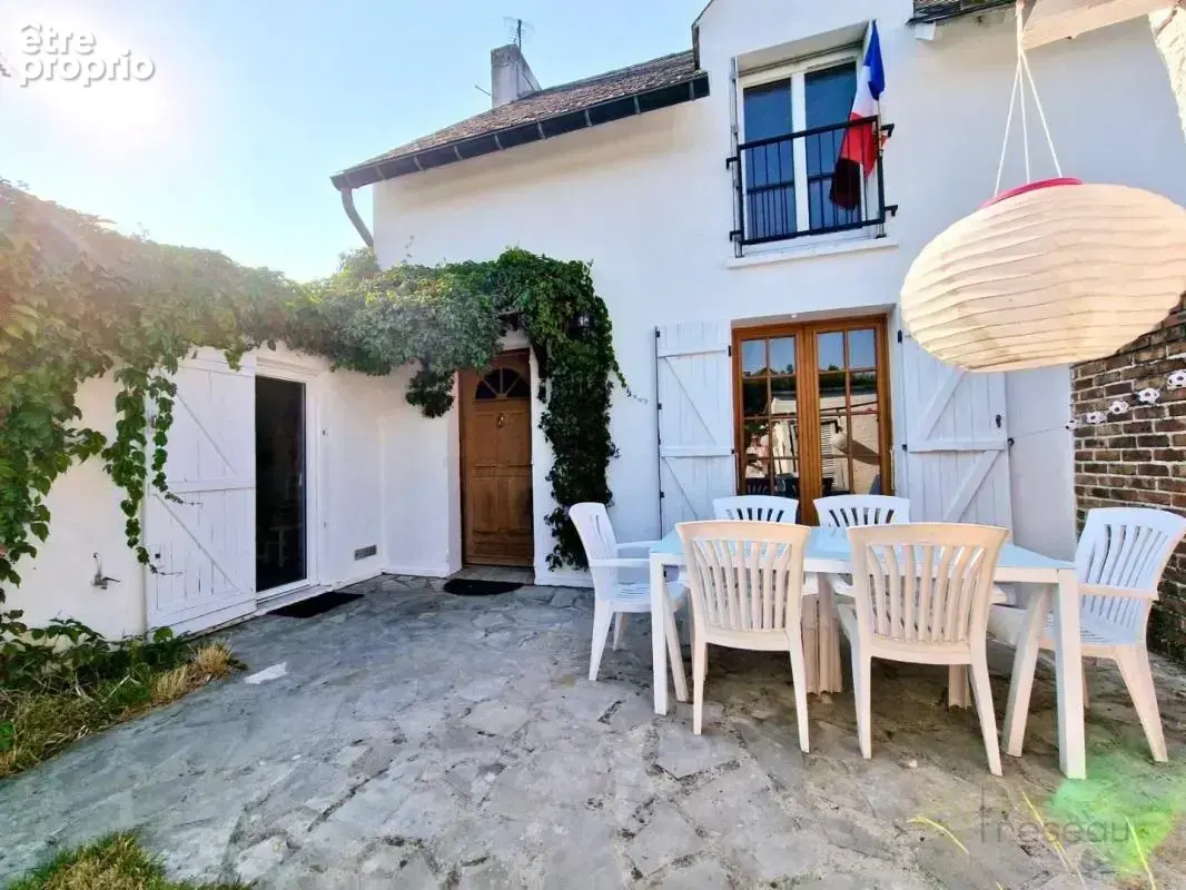 Maison 6 pièces 127 m² à vendre à Ozoir-La-Ferriere (77330) - photo 2
