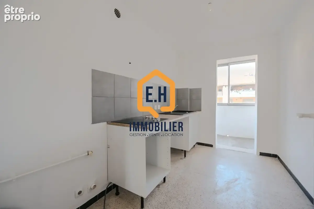Appartement 4 pièces 72 m² à vendre à Toulon (83200) - photo 5
