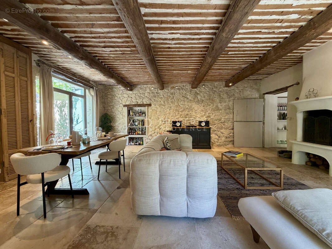 Maison à MERINDOL
