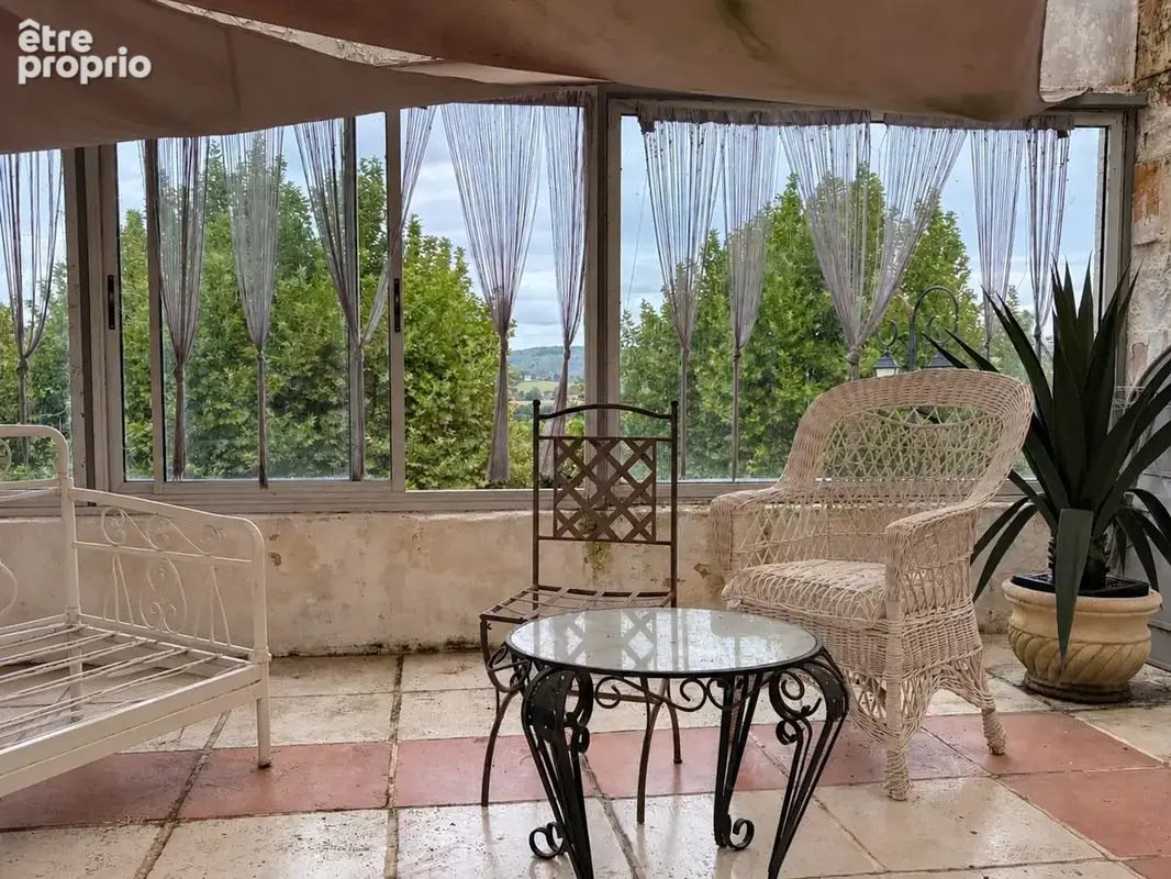 Bien d’exception au cœur de Belvès   Terrasse avec vue et garage privatif - photo 6