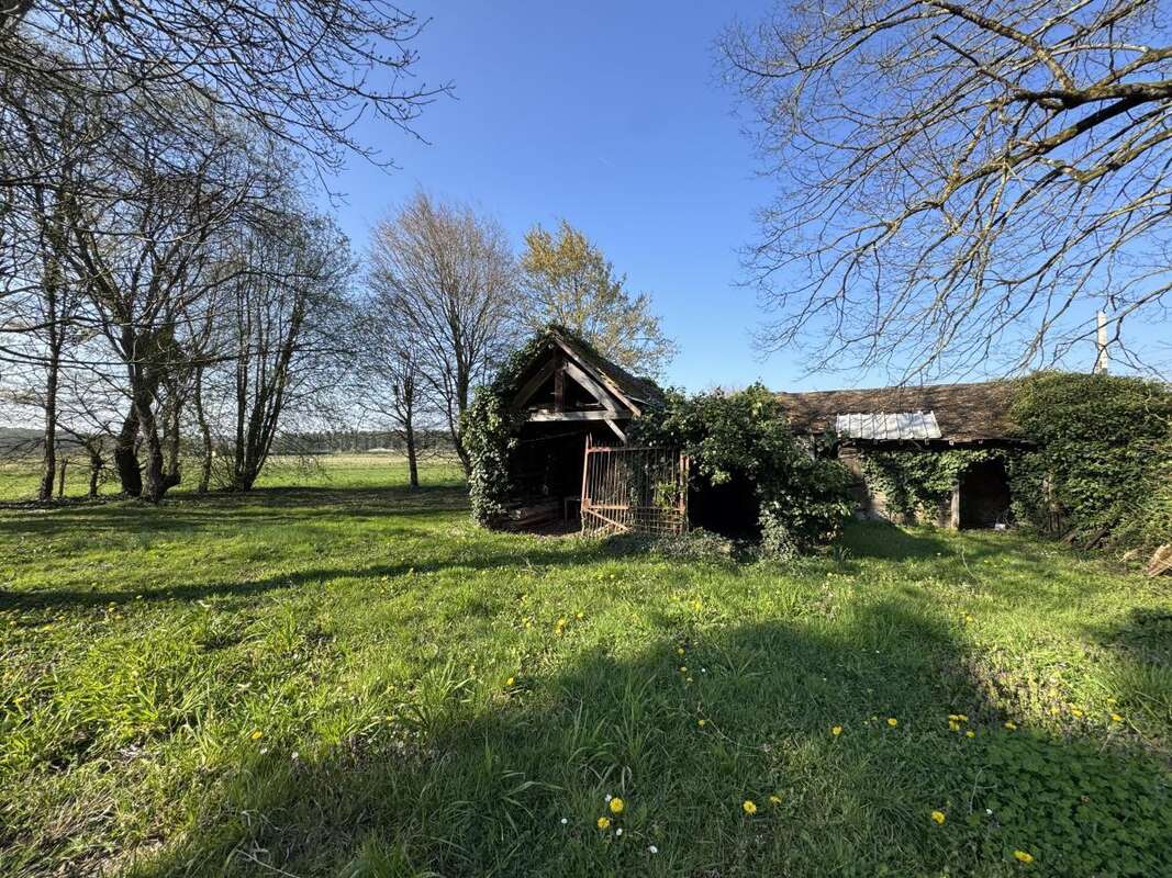 Maison à LOMBRON