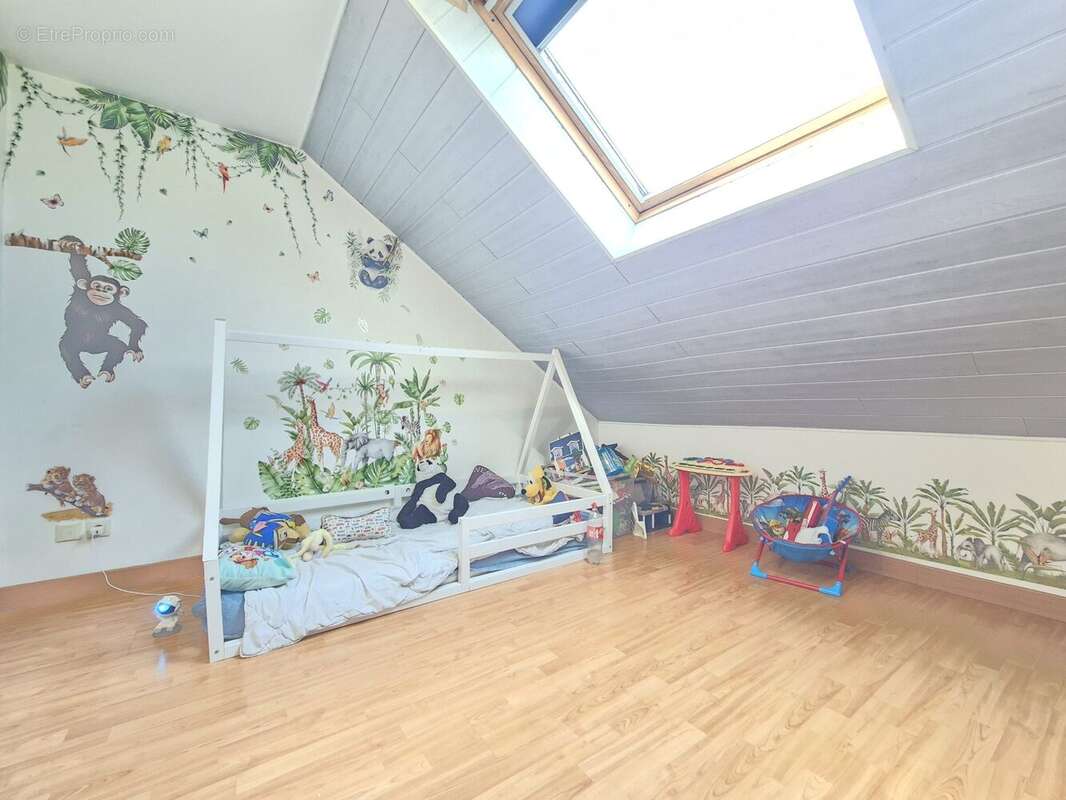 Maison à LA POUEZE