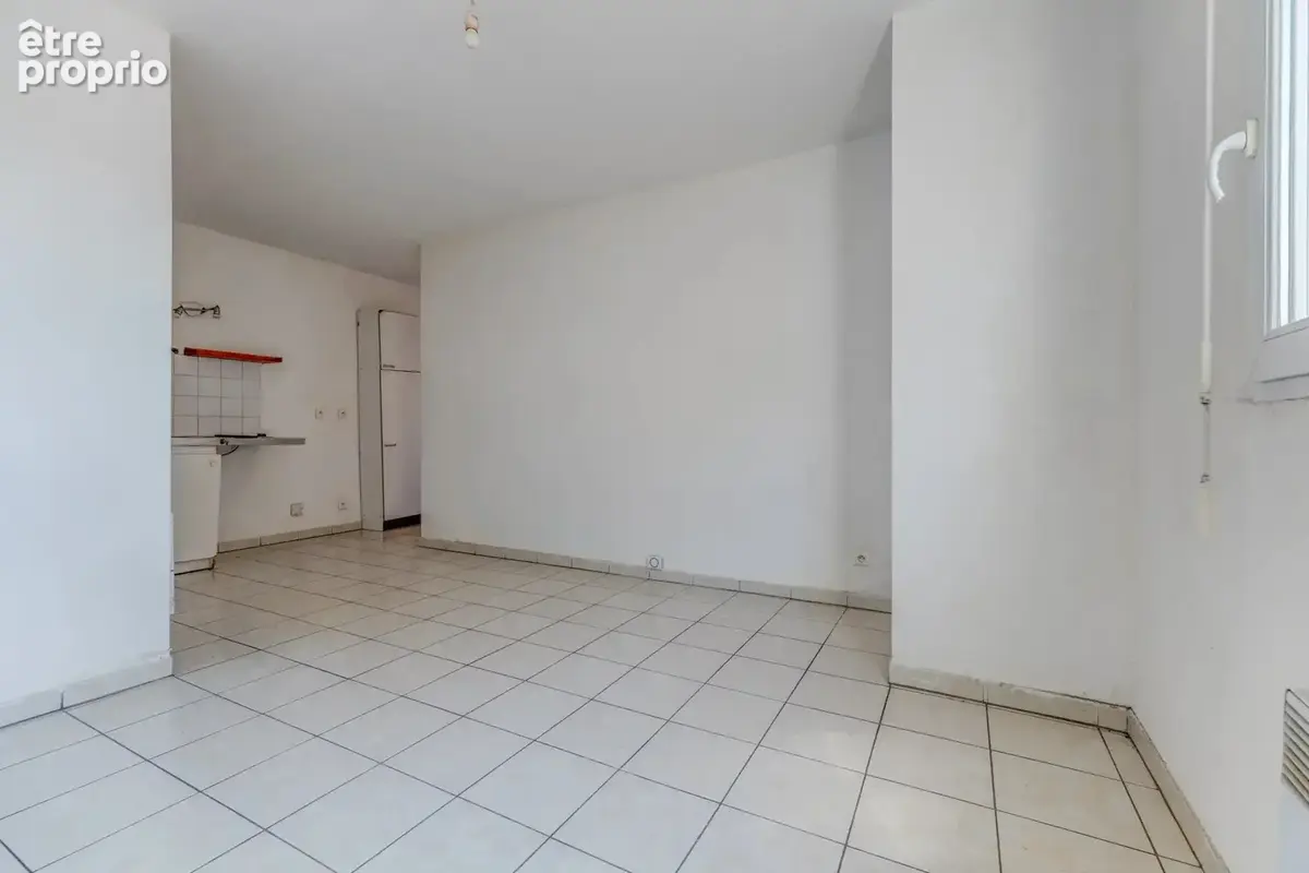 Studio 23 m2 proche gare riquier - photo 2