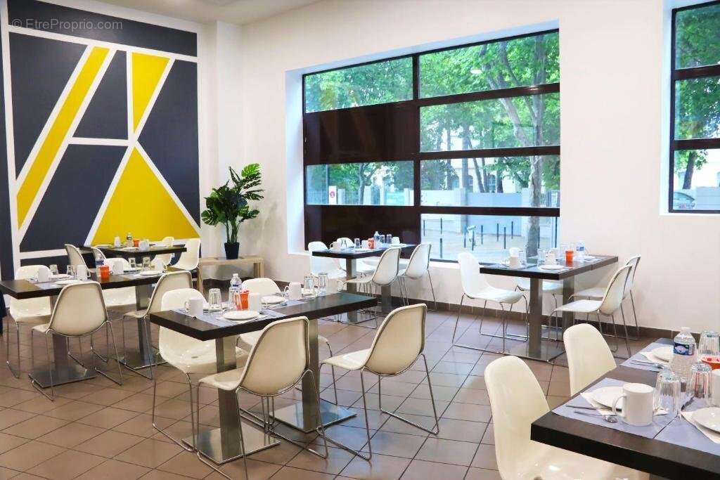 INVESTISSEMENT LOCATIF  NIMES  Résidence Zenitude Aparthotel Nimes Centre *** - 6.71% de rentabilité - photo 7