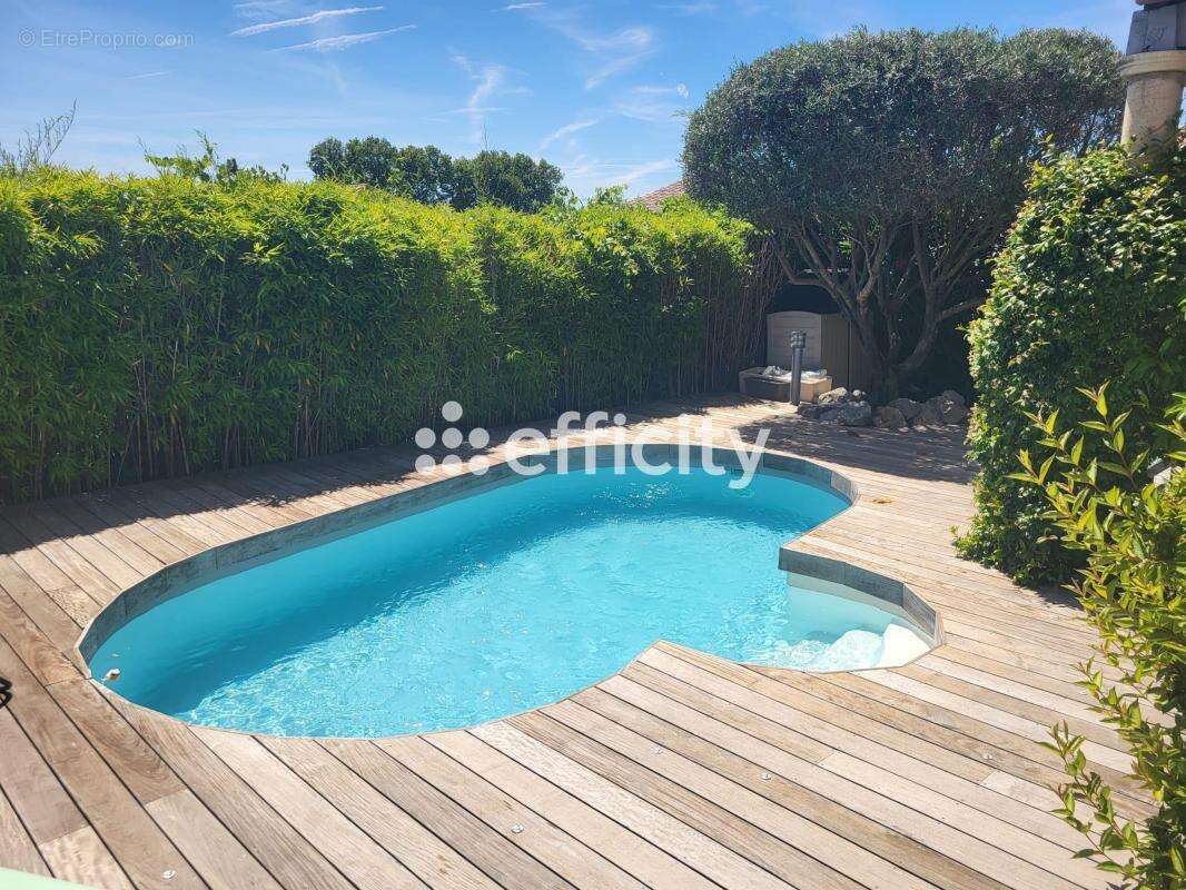 Maison 165 m² à Saint-Pargoire  - photo 18