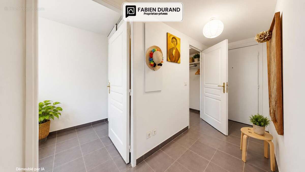 Appartement Loué à Mandelieu La Napoule 2 pièce(s) 42 m2 - photo 8