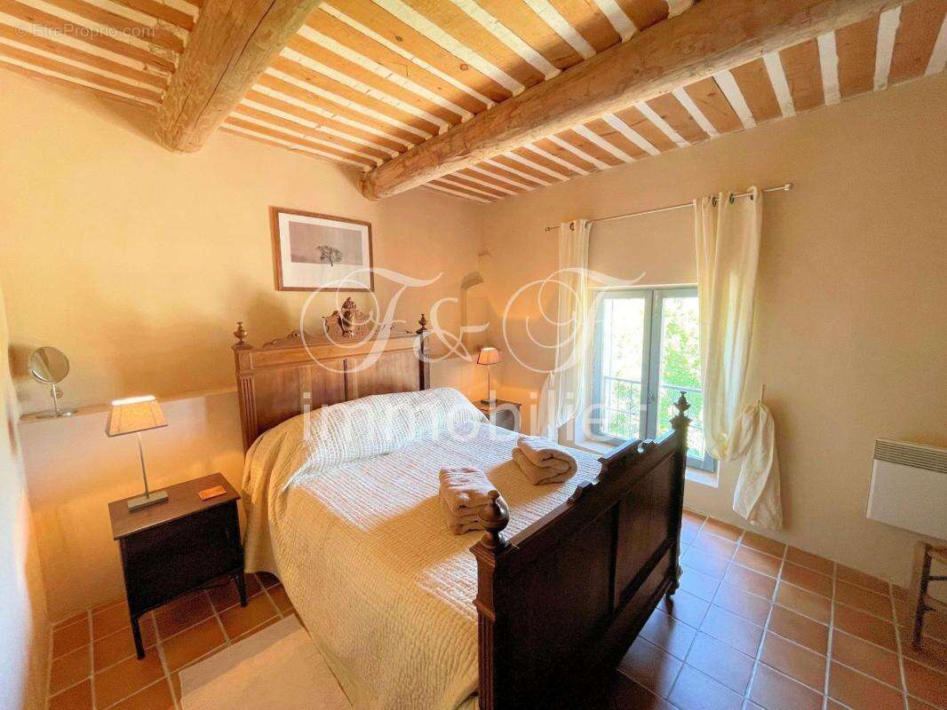 Maison à SAINT-MARTIN-DE-CASTILLON