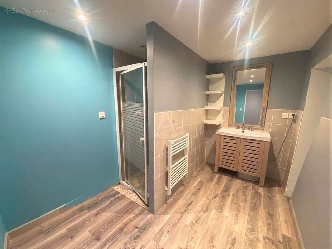 Maison de bourg en pierre - photo 8