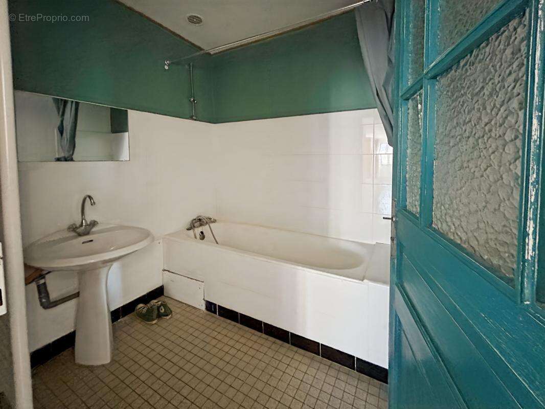 Maison à SAINT-CLAR