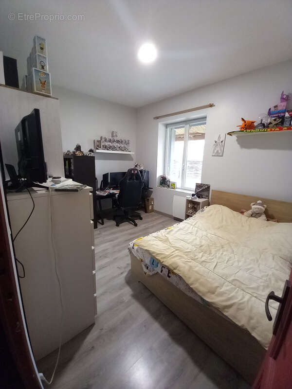 Maison de ville a toulenne - photo 8