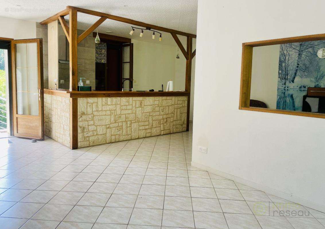 Maison à FELLETIN